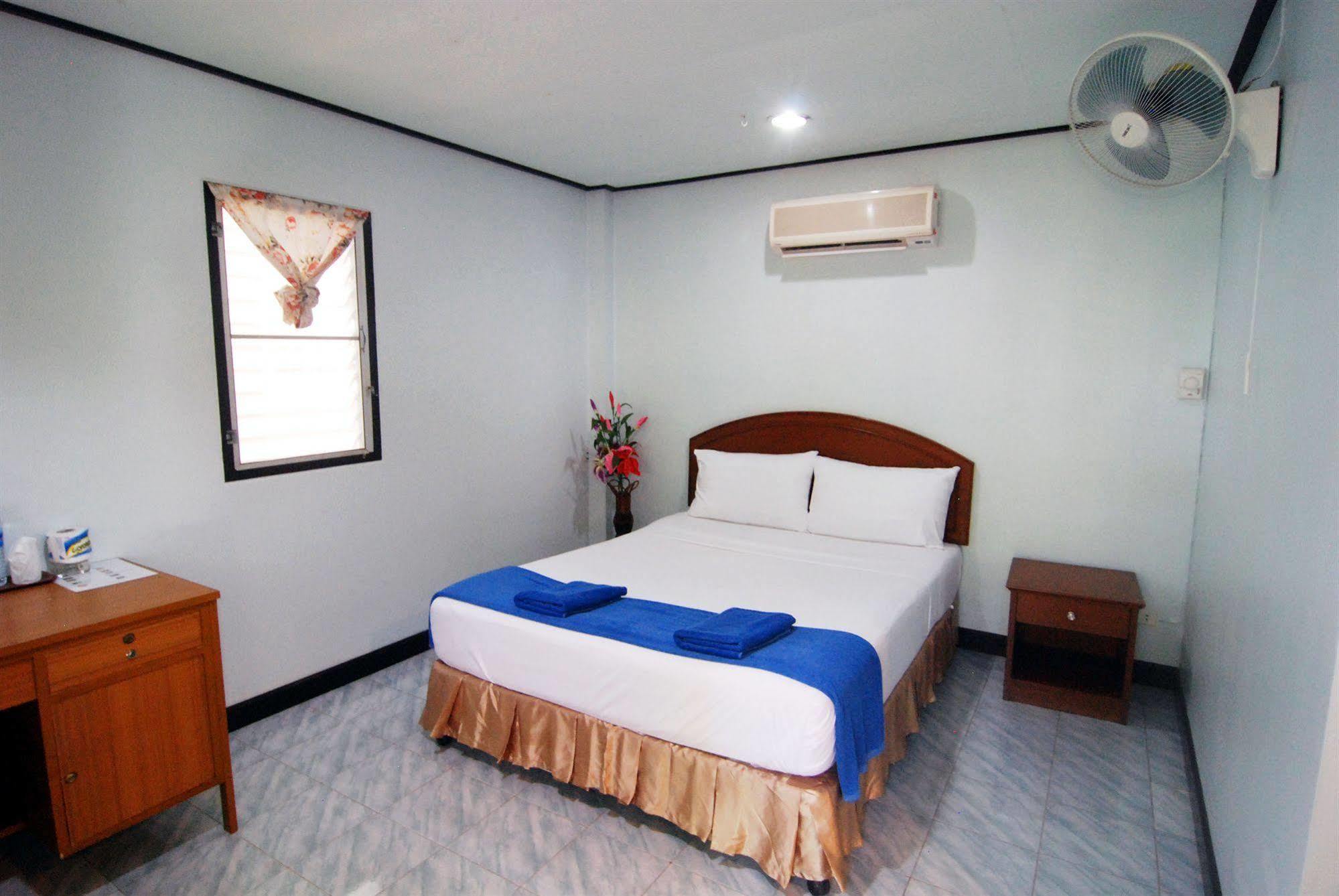 קו לנטה Lanta Coral Beach Resort מראה חיצוני תמונה